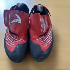 Good Condition Boreal Ninja Junior Climbing Shoes Red