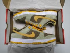 NIKE DUNK LOW オリーブゴールド 　ナイキ ダンク ロー　27cmのサムネイル
