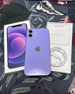 iPhone 12 パープル 128 GB SIMフリーのサムネイル