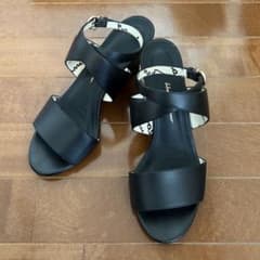 サルヴァトーレフェラガモ　Salvatore Ferragamo サンダル　美品のサムネイル
