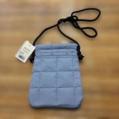 QUILFY キルティングショルダーバッグ グレー 新品のサムネイル
