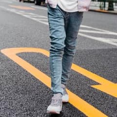 (早い者勝ち)(値下げ不可)lidnmのケミカルウォッシュスキニーのサムネイル
