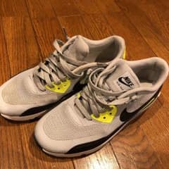 NIKE AIR MAXのサムネイル