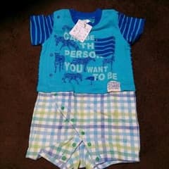 ♡moha様　専用♡新品　80センチ　ブランシェス　ロンパース♡のサムネイル