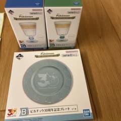 이치 반 쿠지 Pokémon B상 피카츄 30주년 기념 플레이트·G상 유리