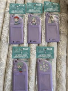 BTSオリジナルパスケース（5つセット）のサムネイル