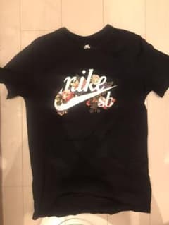 ナイキ　Tシャツのサムネイル