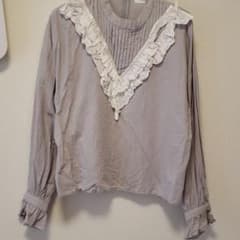 merryjenny ブラウス(7/17まで出品)のサムネイル