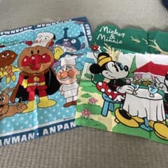 アンパンマン & ミッキーミニーハンカチ　2枚セットのサムネイル