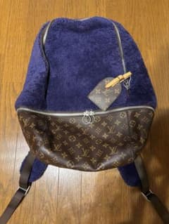 ヴィトンリュックのサムネイル