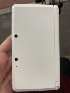 Nintendo 3DS ホワイト 本体　ペンと箱なしのサムネイル