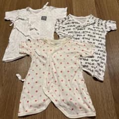 POLO長肌着2枚セット&水玉模様長肌着3点　size50-60㎝のサムネイル