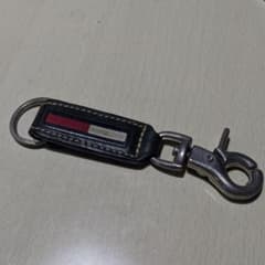 トミーヒルフィガーのキーホルダーのサムネイル