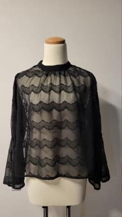 シースルー　黒ブラウス　merlot plusのサムネイル