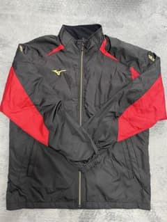 Swer様専用　Mizuno ウインドブレーカー黒/赤のサムネイル