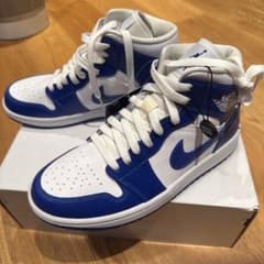 NIKE WMNS Air Jordan 1 MID BQ6472-104のサムネイル