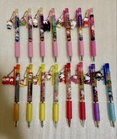 Hello Kitty ballpoint pens and mechanical pencils (15-piece set) - Sanrio