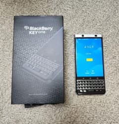 BlackBerry KEYone 32GB 箱、保護フィルム付き - メルカリ