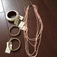 ブレスレット ネックレス4点セットのサムネイル