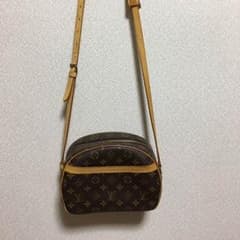 ルイヴィトン・ショルダーバックのサムネイル