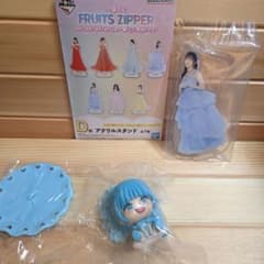 FRUITS ZIPPER　一番くじ真中まなマスコット・アクスタセット
