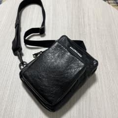 美品✨BALENCIAGA ショルダーバッグのサムネイル
