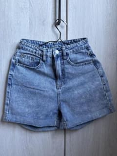 ライトブルー デニムショートパンツ FASHION JEANSのサムネイル