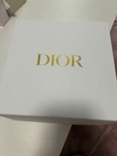 Dior ギフトボックス 空箱のサムネイル