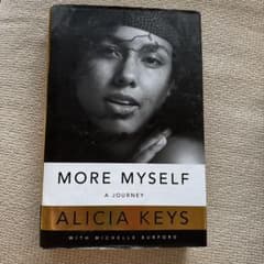 洋書 MORE MYSELF Alicia Keysのサムネイル