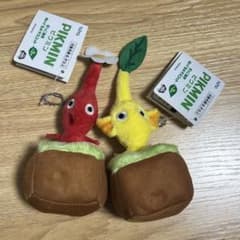 ピクミン 引っこ抜きぬいぐるみマスコット 赤 黄 2点セット