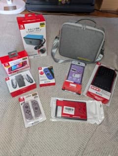 Switch 周辺機器・バッグ・ケース類 [9点まとめ売り]のサムネイル