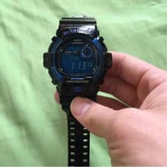 Gショック腕時計のサムネイル