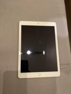 iPad Air 16G シルバーのサムネイル