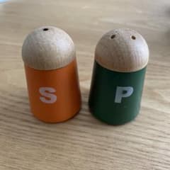 【値下げ】ウッディプッディ　塩コショウ　おままごと　木製のサムネイル