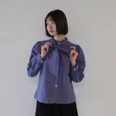 ウニュイ　ブラウス　リボンのサムネイル