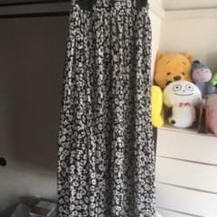 しまむら　花柄ロングスカートのサムネイル