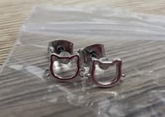 新品ネコピアス♪のサムネイル
