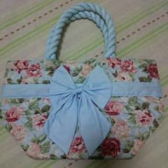 値下げ☆タイ  ナラヤのランチバックのサムネイル