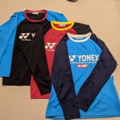 YONEX長袖シャツ3枚セットのサムネイル