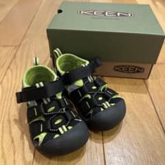 KEEN キッズサンダル　13.5のサムネイル