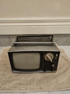 【希少・昭和レトロ】SONYマイクロテレビ TV5-303 ブラウン管ビンテージ 希少・昭和レトロ】SONYマイクロテレビ TV5-303 ブラウン管ビンテージ