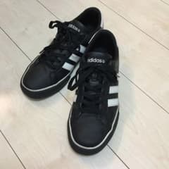 アディダス スニーカー adidasのサムネイル