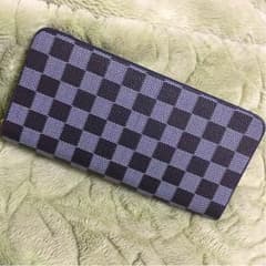 長財布のサムネイル