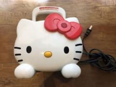 最終値下げ！ハローキティ　ワッフルメーカーのサムネイル