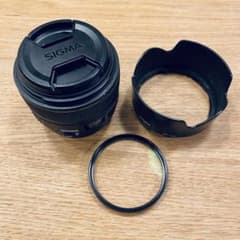 SIGMA 30mm F1.4 DC HSM | Canon EF-Sマウントのサムネイル