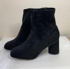 【新品】AZUL by moussy ショートブーツ 黒　Mサイズのサムネイル