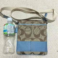 coachショルダーバックのサムネイル