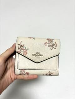 COACH コーチ 三つ折り財布 ミニ財布 花柄 リボン フローラルのサムネイル