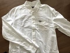 FRED PERRY ホワイト ボタン シャツ Mのサムネイル