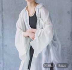 【完売品】PAGEBOY ページボーイ　シアトロルーズシャツ　オフホワイトのサムネイル